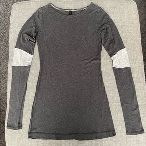 Lululemon long sleeve tunic